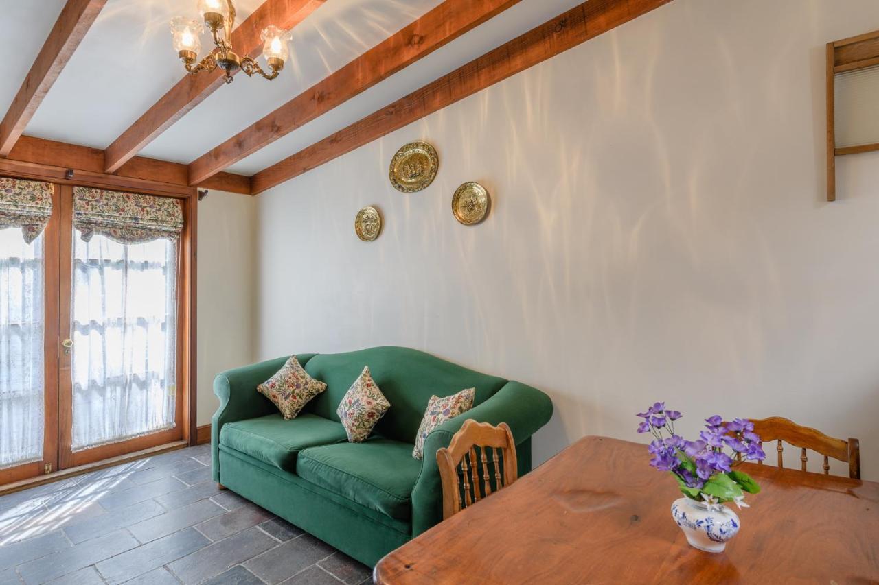 Bridge Cottages Sargeants & Armoury Cottages 1823 - History & Charm Ρίτσμοντ Εξωτερικό φωτογραφία